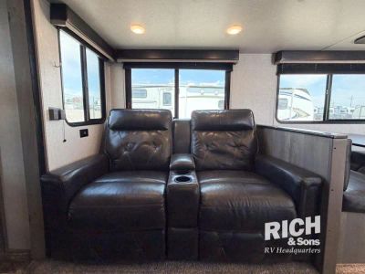 2020 Keystone Outback Ultra Lite - Photo 16