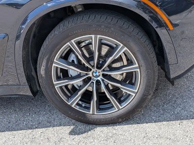 2026 BMW X5 — photo 10 view