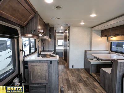 2020 Winnebago Vista - Photo 11