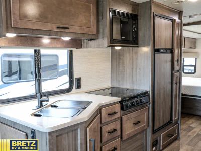 2020 Winnebago Vista - Photo 17