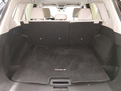2023 Nissan Rogue — photo 11 view