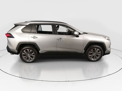 2022 Toyota RAV4 - Photo 8