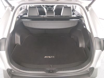 2022 Toyota RAV4 - Photo 11