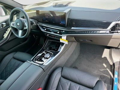 2026 BMW X5 — photo 23 view