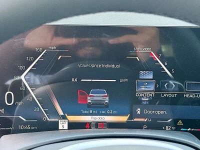 2026 BMW X5 — photo 9 view