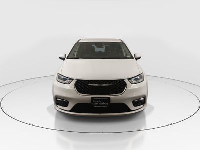 2023 Chrysler Pacifica — side profile view