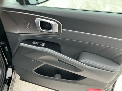 2026 Kia Sorento Hybrid - Photo 5
