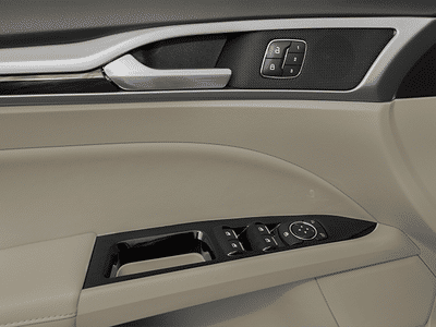 2014 Ford Fusion Hybrid - Photo 37