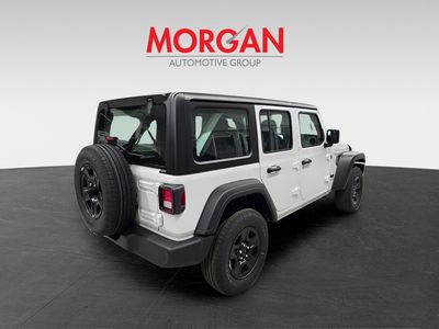 2026 Jeep Wrangler - Photo 5