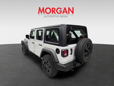 2026 Jeep Wrangler - Photo 4