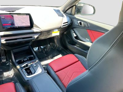 2025 BMW 2 Series — photo 20 view