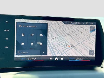 2025 BMW 2 Series — photo 13 view