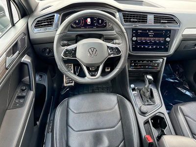 2022 Volkswagen Tiguan — photo 16 view