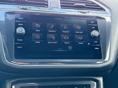 2022 Volkswagen Tiguan — photo 29 view