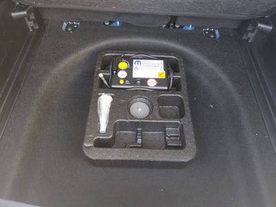 2024 Jeep Compass — photo 21 view