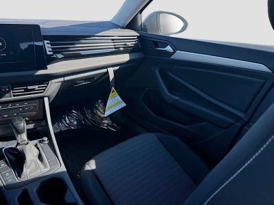 2026 Volkswagen Jetta — photo 18 view