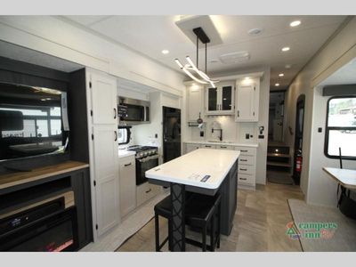 2026 Coachmen RV Chaparral - Photo 10