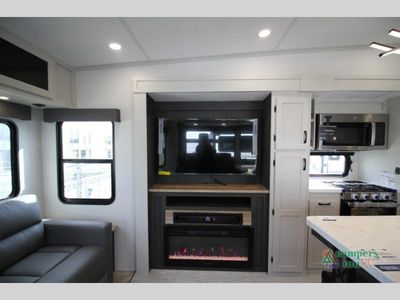 2026 Coachmen RV Chaparral - Photo 35