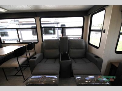 2026 Coachmen RV Chaparral - Photo 32