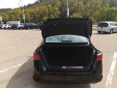 2024 Nissan Altima — photo 11 view