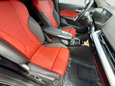 2025 BMW X2 - Photo 15