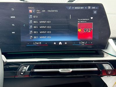 2025 BMW X2 - Photo 32