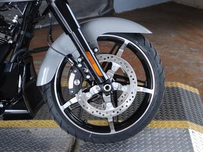 2025 Harley-Davidson FLTRX - Road Glide - Photo 11
