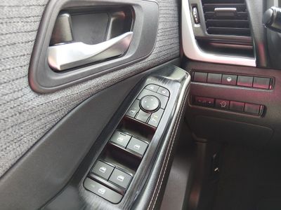 2023 Nissan Rogue - Photo 13