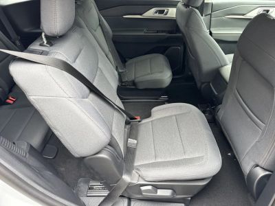 2026 Ford Explorer — photo 15 view