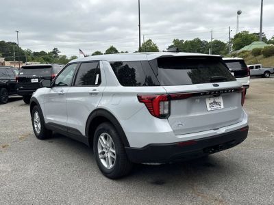2026 Ford Explorer — detail view