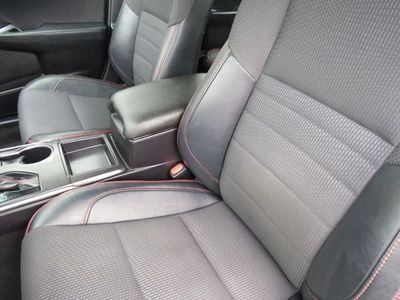 2016 Toyota CAMRY - Photo 17