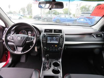 2016 Toyota CAMRY - Photo 19