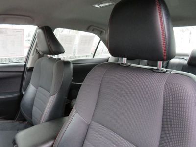 2016 Toyota CAMRY - Photo 16