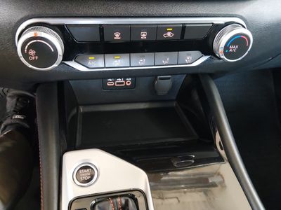 2024 Nissan Altima — photo 13 view