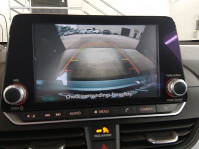 2024 Nissan Altima — photo 16 view