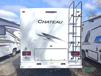 2024 Thor Motor Coach Chateau — photo 9 view