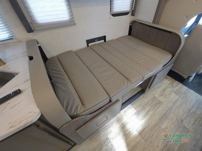 2024 Thor Motor Coach Chateau — photo 49 view