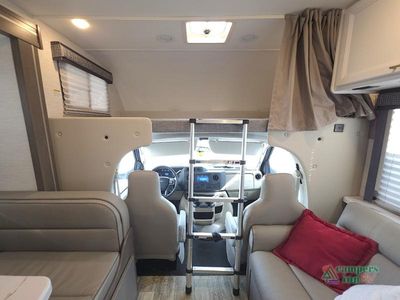 2024 Thor Motor Coach Chateau — photo 25 view