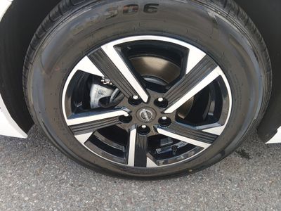 2024 Nissan Sentra — photo 10 view