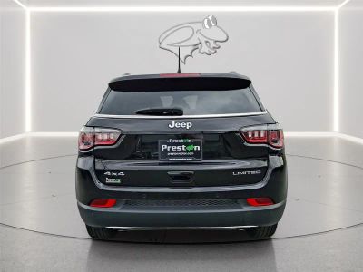 2023 Jeep Compass — detail view