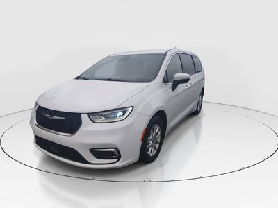 2023 Chrysler Pacifica — rear three-quarter view