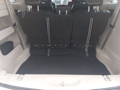 2023 Chrysler Pacifica — photo 11 view