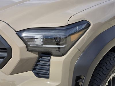 2026 Toyota Tacoma - Photo 5