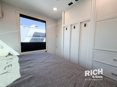 2026 Brinkley Model I - Photo 22