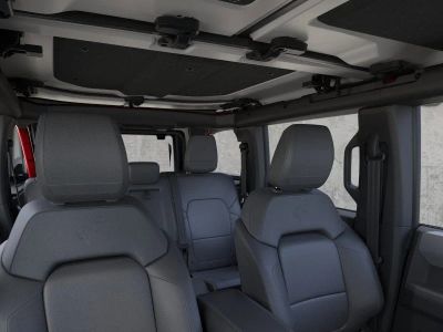 2026 Ford Bronco - Photo 12