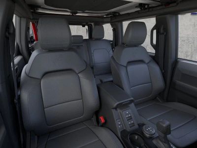 2026 Ford Bronco - Photo 10