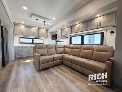 2026 Brinkley Model Z - Photo 8