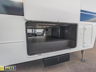 2026 Brinkley Model Z - Photo 27