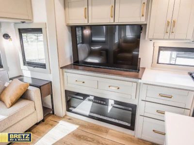 2026 Brinkley Model Z - Photo 15