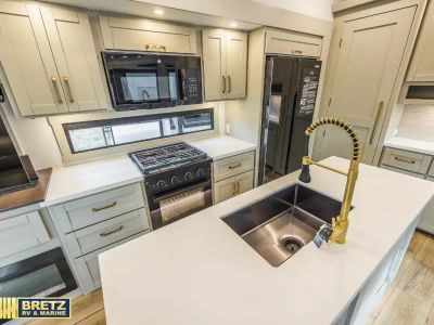 2026 Brinkley Model Z - Photo 10